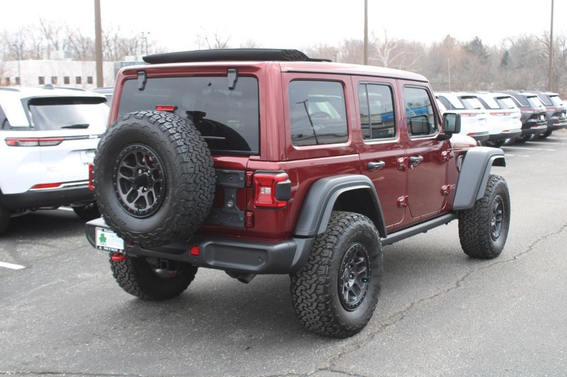 Jeep Wrangler Vehicle Image 03