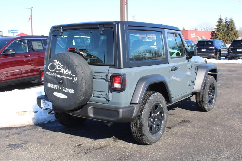 Jeep Wrangler Vehicle Image 03