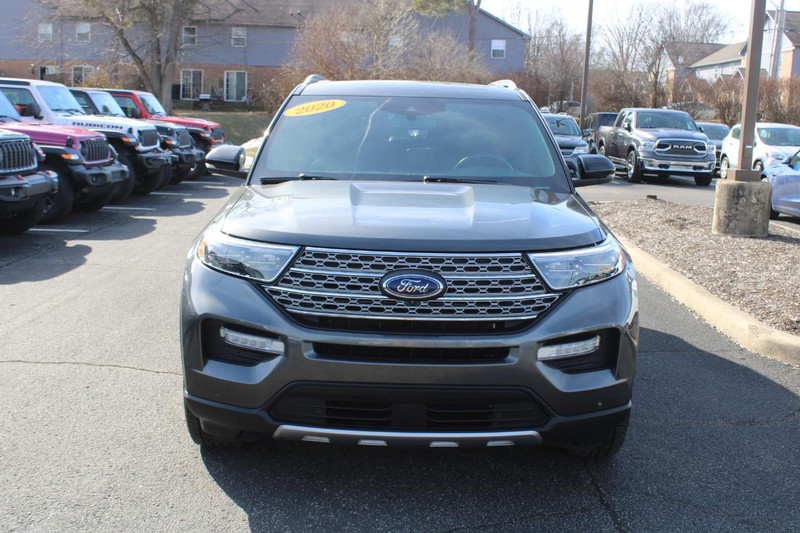 Ford Explorer Vehicle Image 10