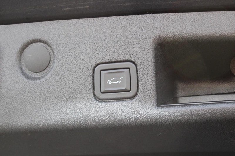 Chevrolet Equinox Vehicle Image 08