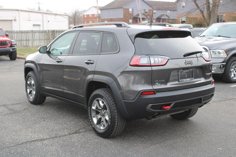 Jeep Cherokee Vehicle Image 05