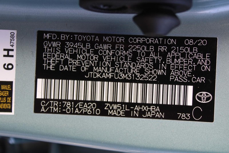 Toyota Prius Vehicle Image 25