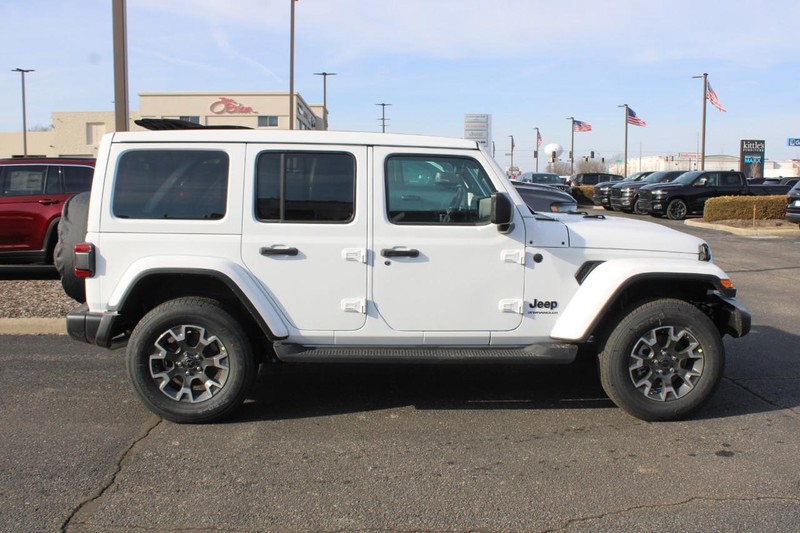 Jeep Wrangler Vehicle Image 02