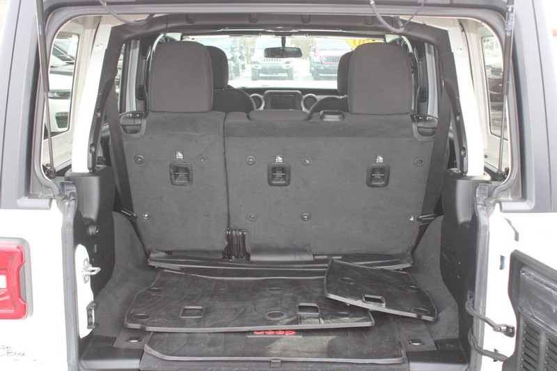 Jeep Wrangler Unlimited Vehicle Image 07