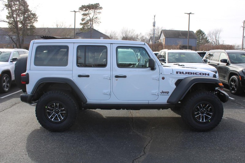 Jeep Wrangler Vehicle Image 02