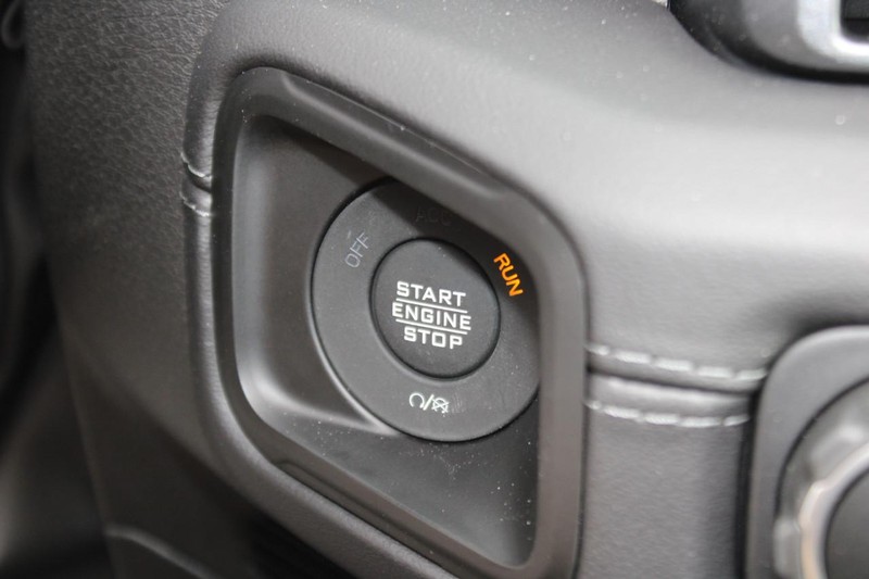 Jeep Wrangler Vehicle Image 10