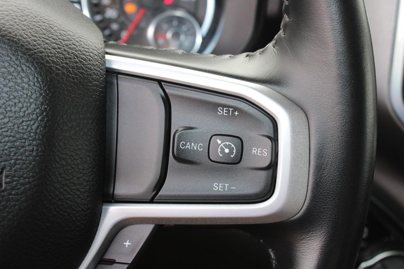 Ram 1500 Vehicle Image 14