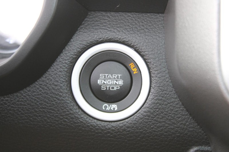 Ram 1500 Vehicle Image 15