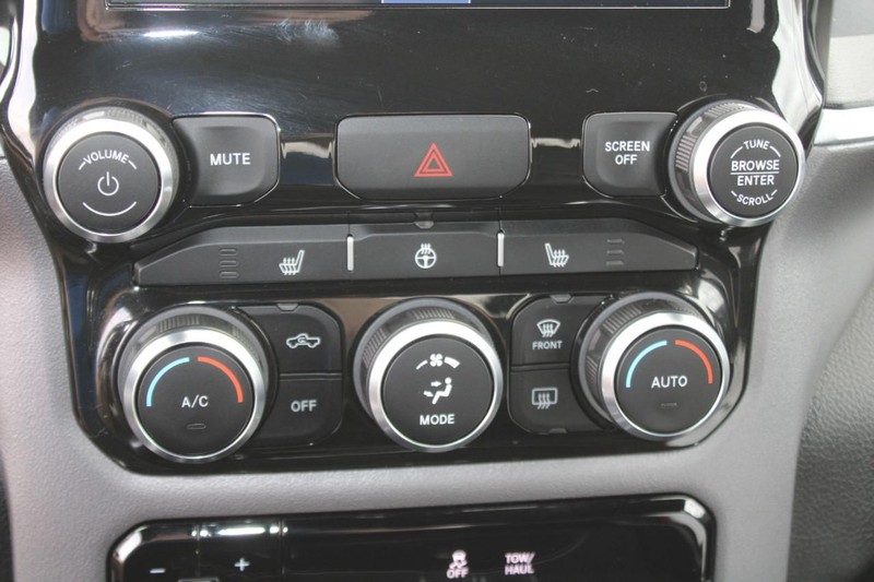 Ram 1500 Vehicle Image 19