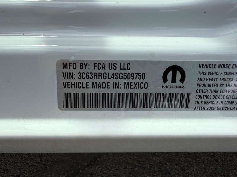 Ram 3500 Vehicle Image 18