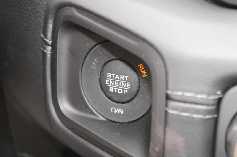 Jeep Wrangler Vehicle Image 10