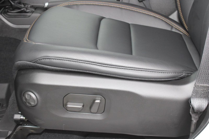Jeep Wrangler Vehicle Image 21