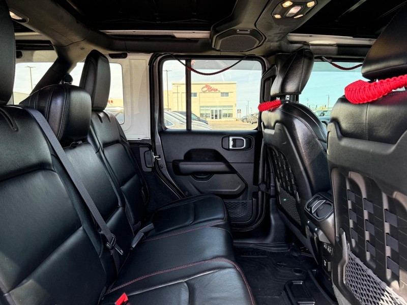 Jeep Wrangler Unlimited Vehicle Image 08
