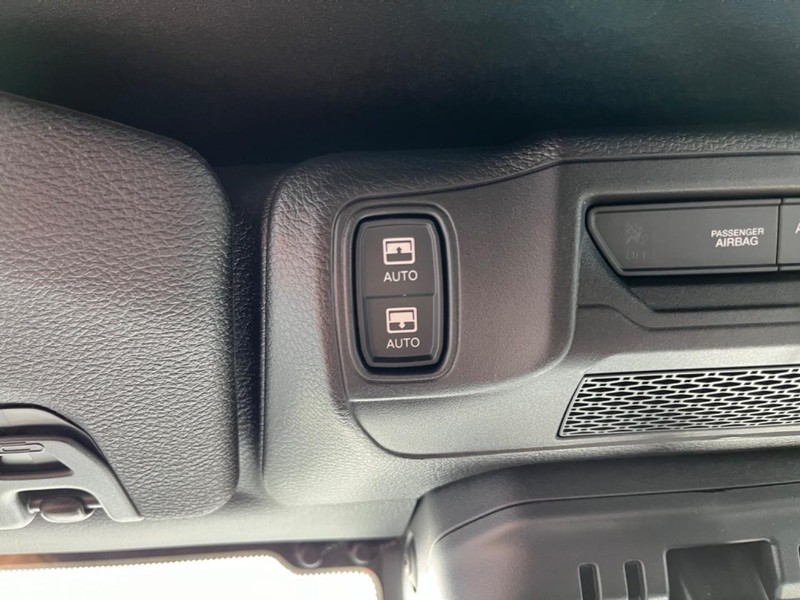 Jeep Wrangler Vehicle Image 17