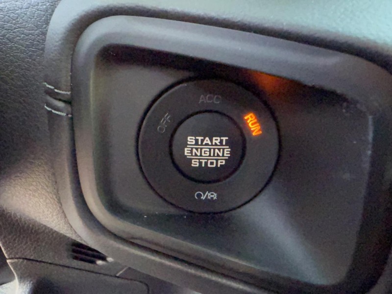 Jeep Wrangler Vehicle Image 10