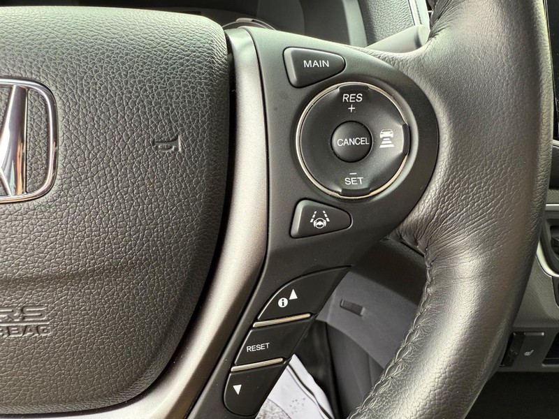 Honda Ridgeline Vehicle Image 15