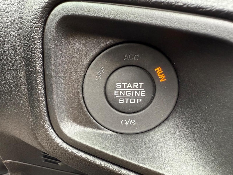 Jeep Wrangler Vehicle Image 10