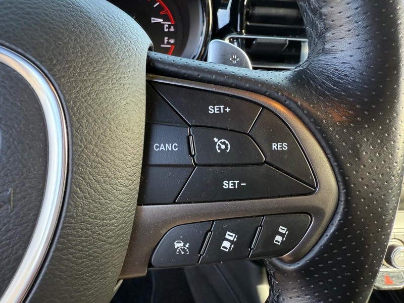Dodge Durango Vehicle Image 17