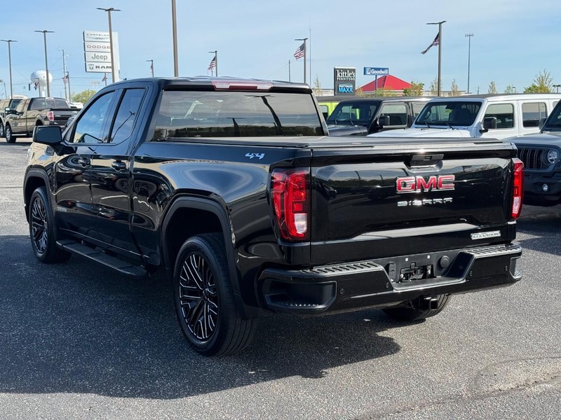 GMC Sierra 1500 Vehicle Image 05