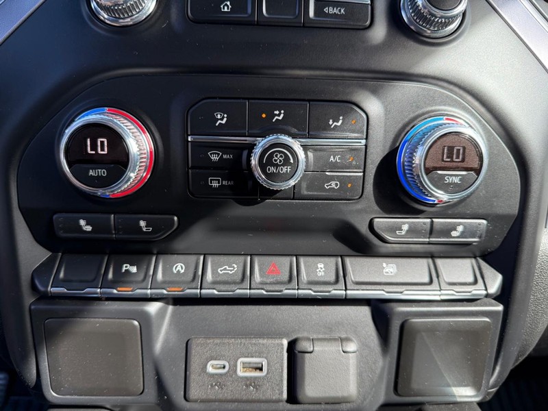 GMC Sierra 1500 Vehicle Image 19