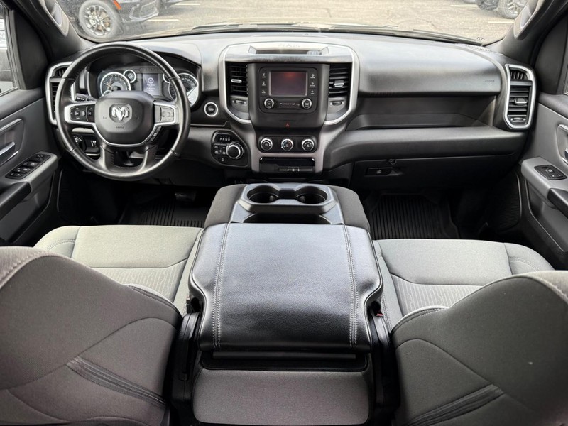 Ram 1500 Vehicle Image 11