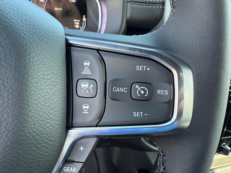 Ram 1500 Vehicle Image 09