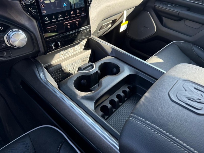 Ram 1500 Vehicle Image 13