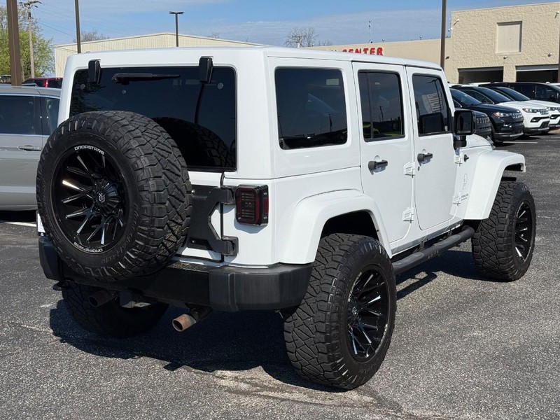 Jeep Wrangler Unlimited Vehicle Image 03