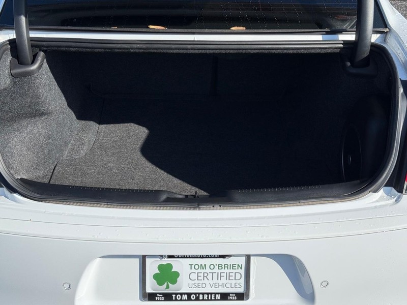 Chrysler 300 Vehicle Image 07