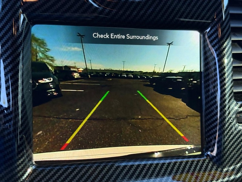 Chrysler 300 Vehicle Image 18