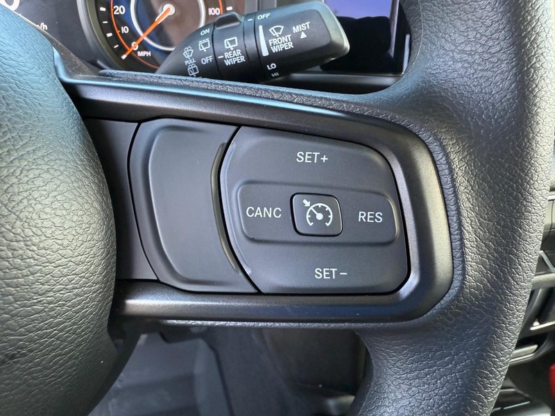 Jeep Wrangler Vehicle Image 08