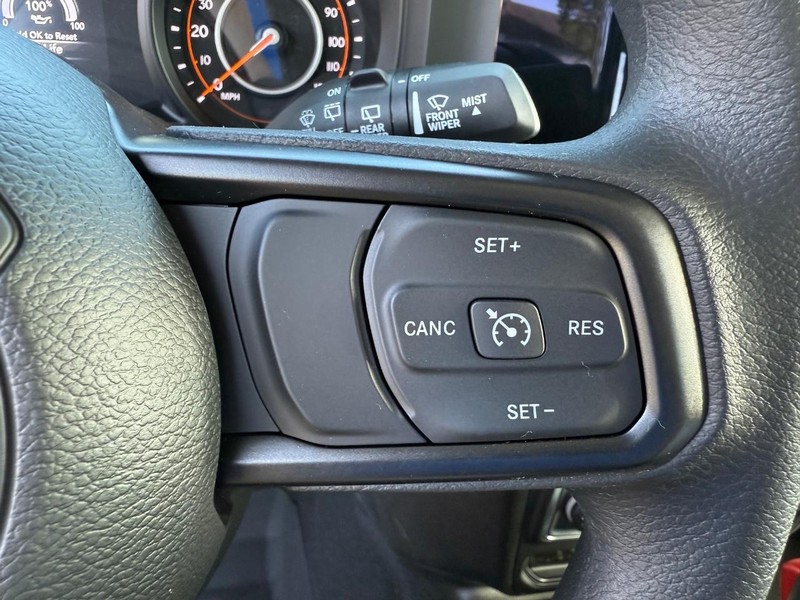 Jeep Wrangler Vehicle Image 08