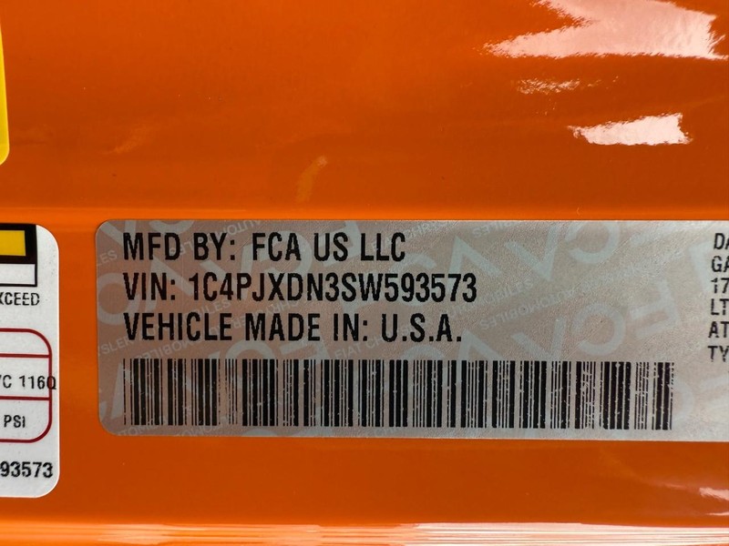 Jeep Wrangler Vehicle Image 20
