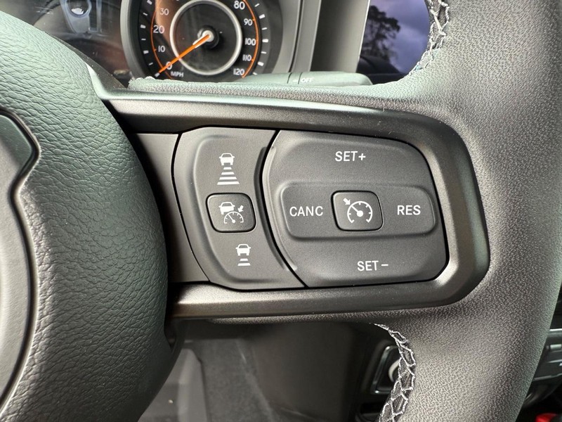 Jeep Wrangler Vehicle Image 08