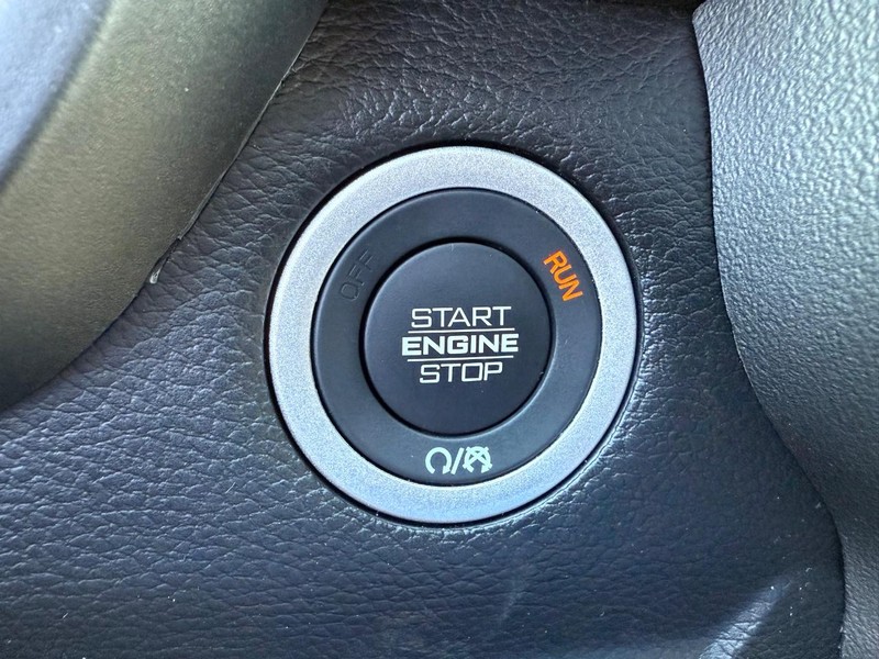 Ram 1500 Vehicle Image 09