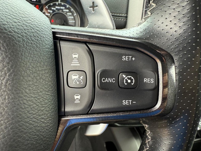 Ram 1500 Vehicle Image 15