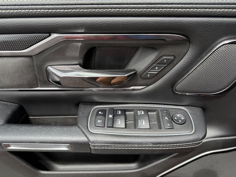 Ram 1500 Vehicle Image 23