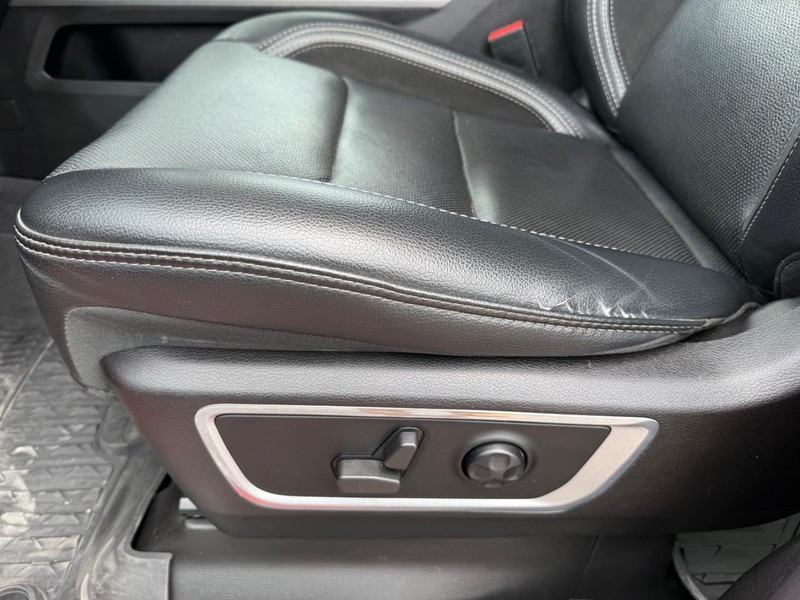 Ram 1500 Vehicle Image 24