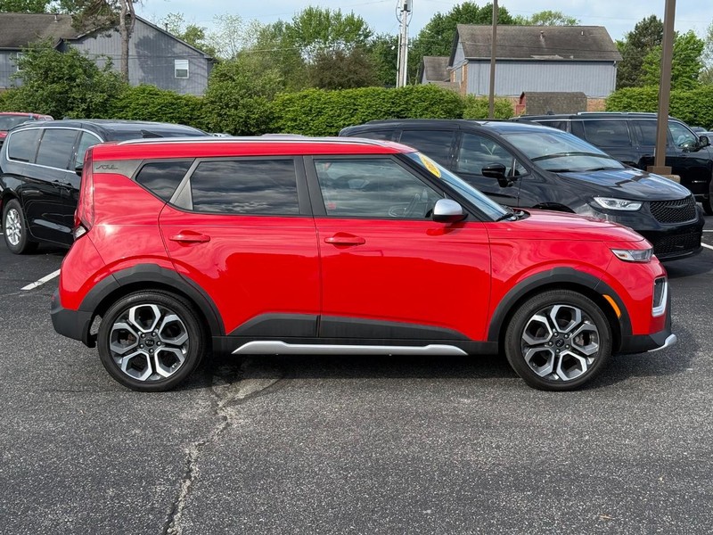 Kia Soul Vehicle Image 02