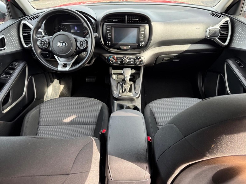 Kia Soul Vehicle Image 11