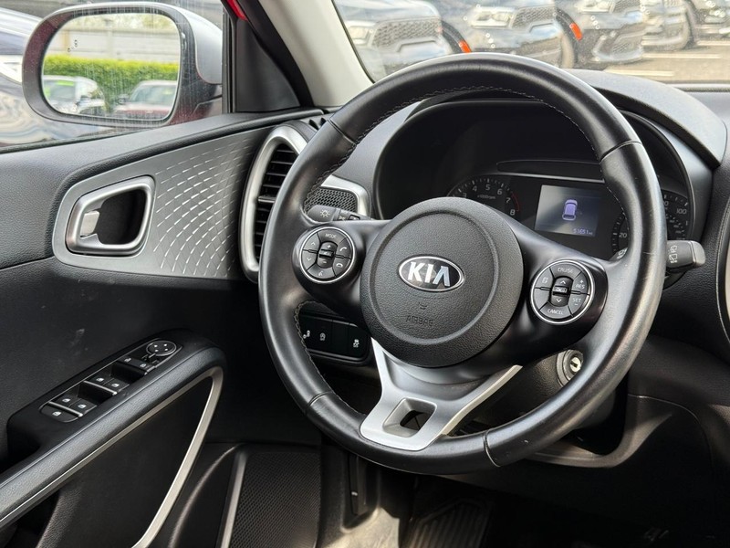 Kia Soul Vehicle Image 12
