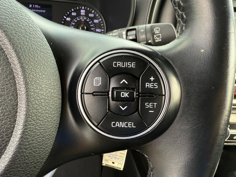 Kia Soul Vehicle Image 14