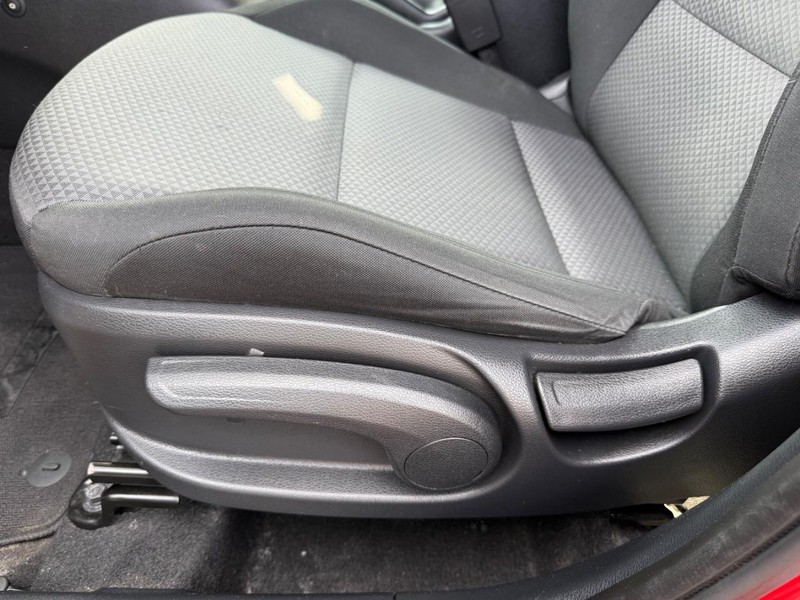 Kia Soul Vehicle Image 23