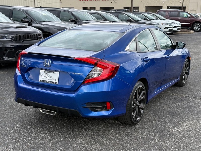 Honda Civic Sedan Vehicle Image 03