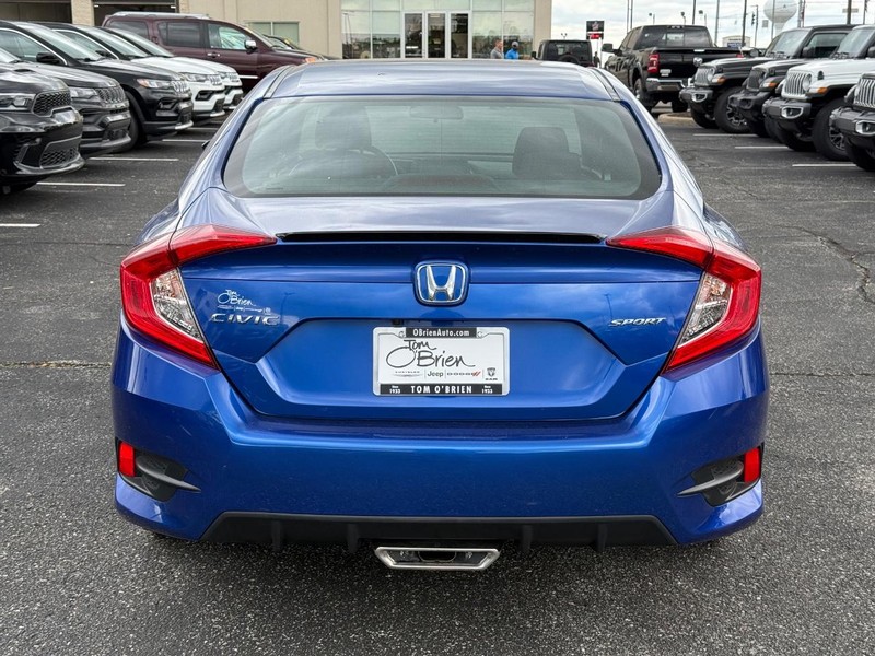 Honda Civic Sedan Vehicle Image 04