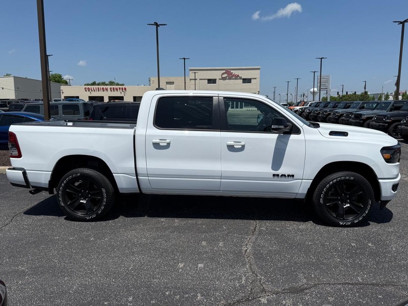 Ram 1500 Vehicle Image 02