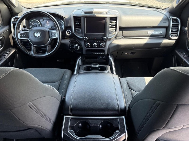 Ram 1500 Vehicle Image 11