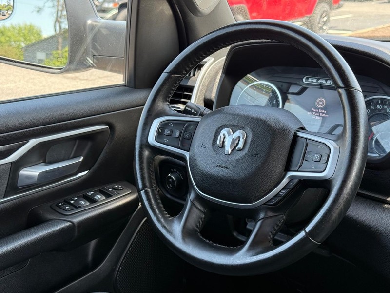 Ram 1500 Vehicle Image 12