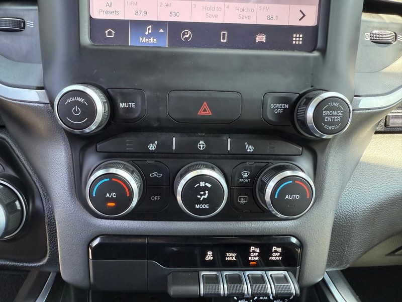 Ram 1500 Vehicle Image 19