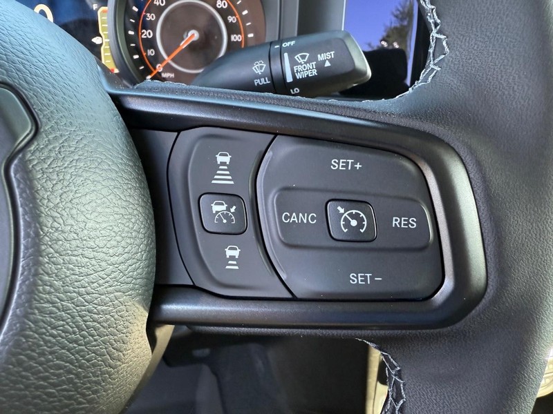 Jeep Gladiator Vehicle Image 08